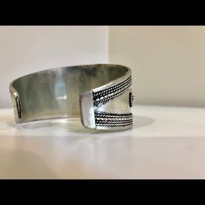 Topshop Jewelry - Adjustable Cuff Bracelet Topshop Jewelry - Adjustable Cuff Bracelet
